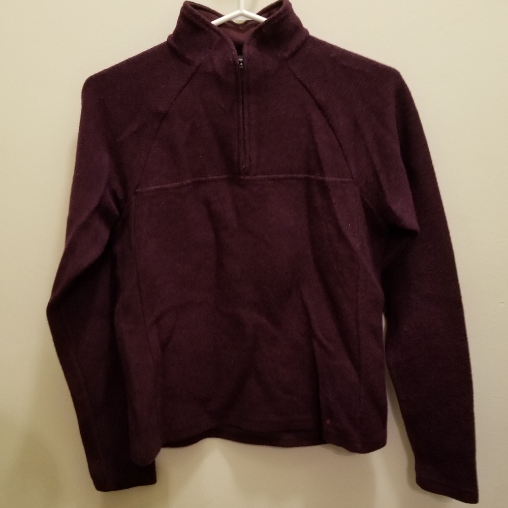 2/$30 MEC merino wool blend top GUC